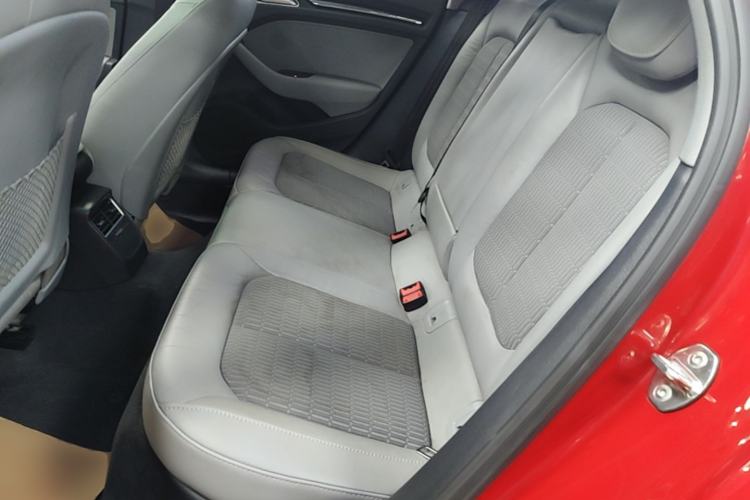 Used Audi A3 2019 Sportback 35 TFSI Fashion Edition China VI Emission Standard Left Rear Seat