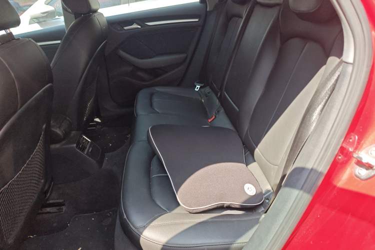 Used Audi A3 2019 Limousine 35 TFSI Ambition China VI Left Rear Seat