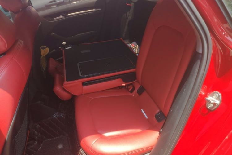 Used Audi A3 2019 Limousine 35 TFSI Ambition China V Left Rear Seat
