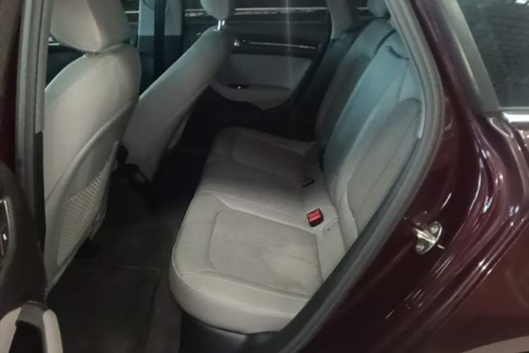 Used Audi A3 2019 Sportback 35 TFSI Fashion Edition China VI Emission Standard Left Rear Seat