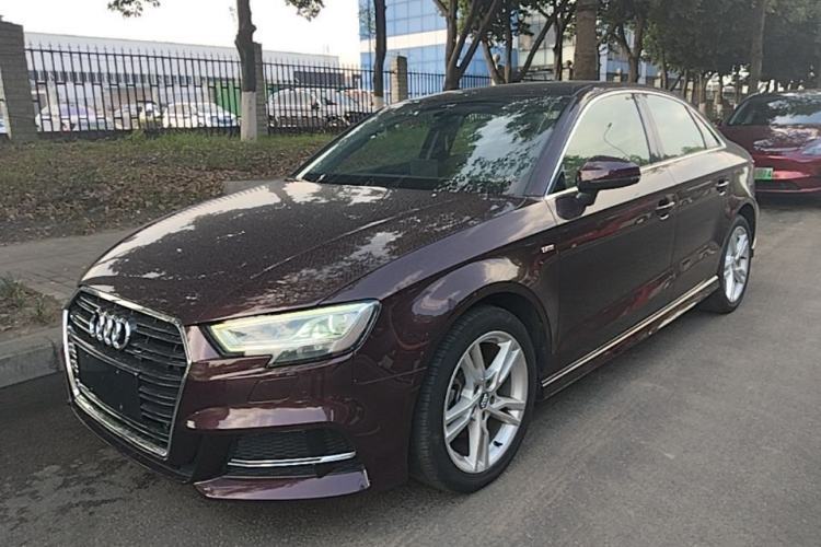 Used Audi A3 2019 Limousine 35 TFSI Fashion Edition China VI Emission Standard Guazi used car, China used car export, Used car for sale, Used  cars, Cheapest cars for sale