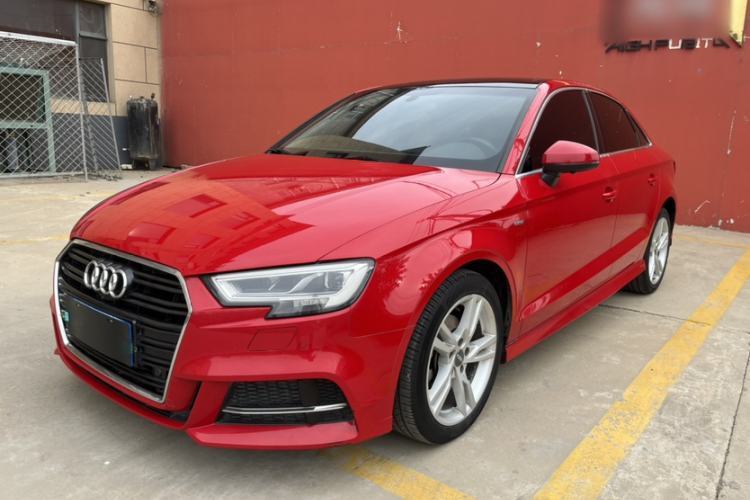 Used Audi A3 2019 Limousine 35 TFSI Fashion Edition China VI Emission Standard Guazi used car, China used car export, Used car for sale, Used cars, Cheapest cars for sale