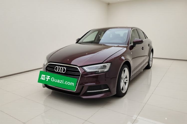 Used Audi A3 2019 Limousine 35 TFSI Fashion Edition China VI Emission Standard Guazi used car, China used car export, Used car for sale, Used cars, Cheapest cars for sale