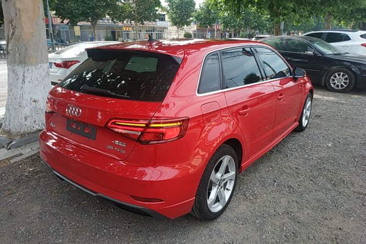 Used Audi A3 2019 Sportback 35 TFSI Fashion Edition China VI Emission Standard Rear Right 45 Deg