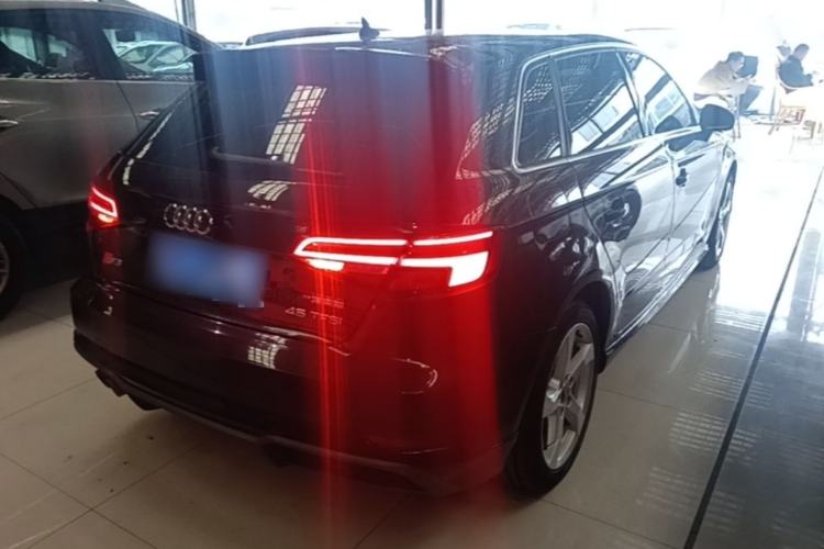 Used Audi A3 2019 Sportback 35 TFSI Fashion Edition China VI Emission Standard Rear Right 45 Deg