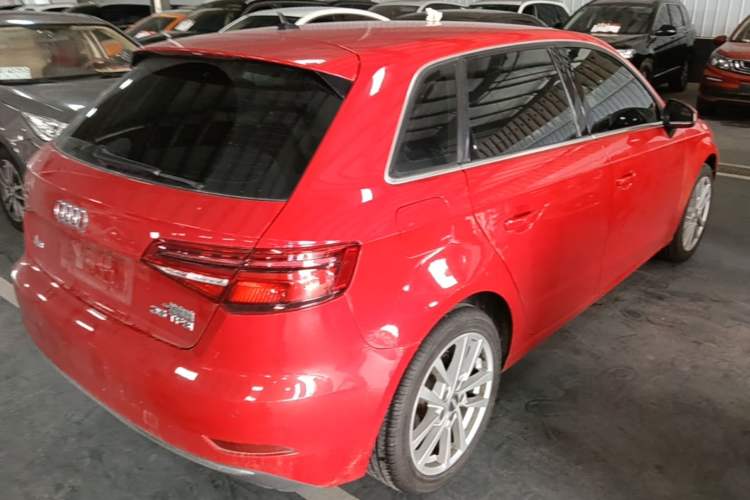 Used Audi A3 2019 Sportback 35 TFSI Ambition China VI Rear Right 45 Deg