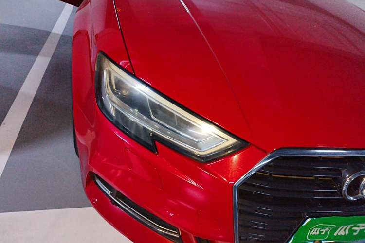 Used Audi A3 2019 Limousine 35 TFSI Sporty Version China VI Right Front Headlight