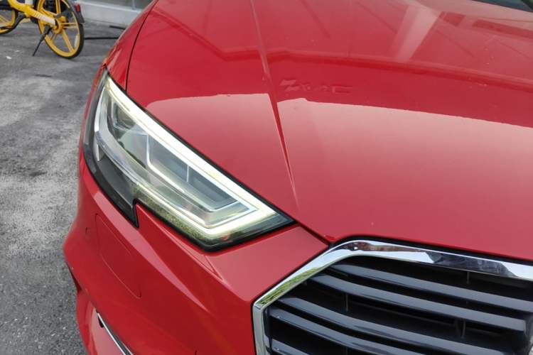 Used Audi A3 2019 Limousine 35 TFSI Fashion Edition China V standard Right Front Headlight