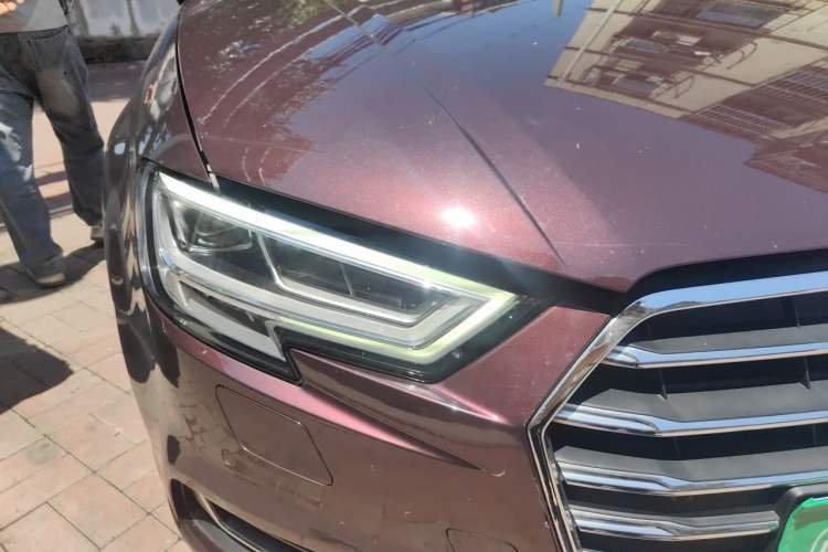 Used Audi A3 2019 Limousine 35 TFSI Style Edition China VI Emission Standard Right Front Headlight