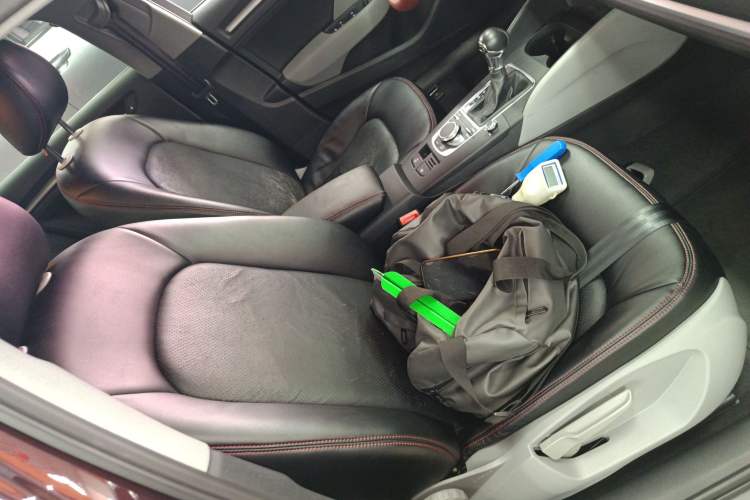Used Audi A3 2019 Limousine 35 TFSI Ambition China VI Right Front Seat