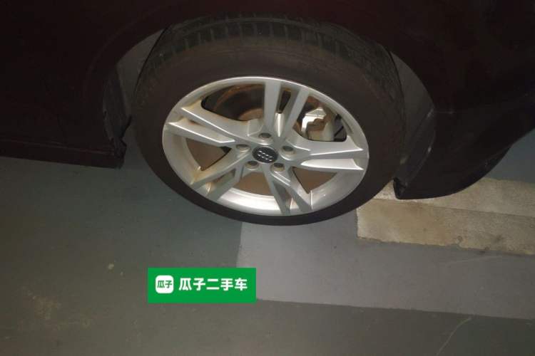 Used Audi A3 2019 Limousine 35 TFSI Fashion Edition China VI Emission Standard Right Front Wheel Hub