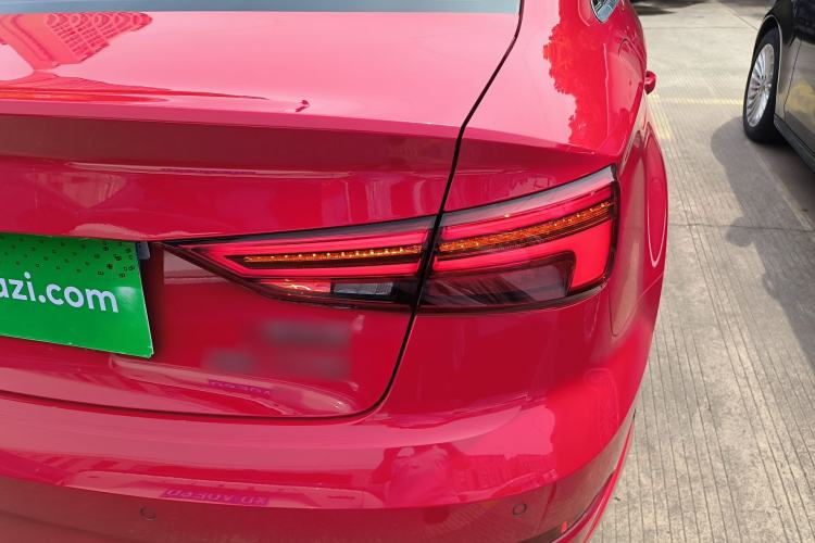 Used Audi A3 2019 Limousine 35 TFSI Fashion Edition China VI Emission Standard Right Rear Taillight