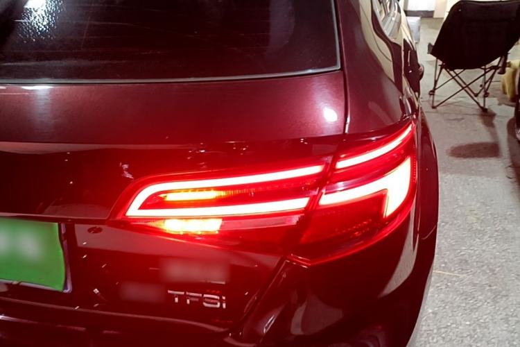 Used Audi A3 2019 Sportback 35 TFSI Sporty Version China VI Right Rear Taillight