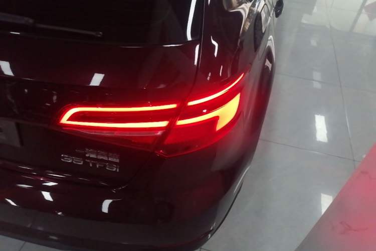 Used Audi A3 2019 Sportback 35 TFSI Fashion Edition China VI Emission Standard Right Rear Taillight