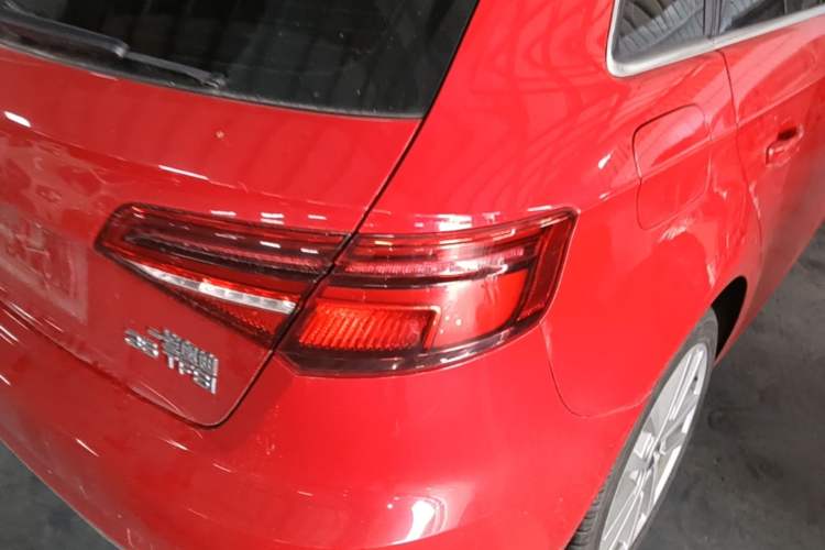 Used Audi A3 2019 Sportback 35 TFSI Ambition China VI Right Rear Taillight