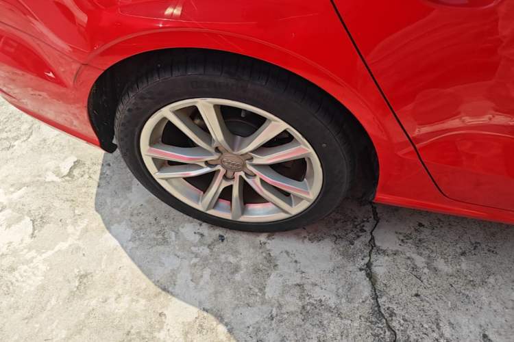 Used Audi A3 2019 Limousine 35 TFSI Ambition China V Right Rear Wheel Hub