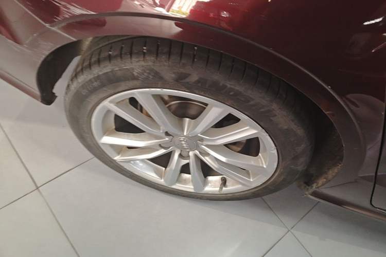 Used Audi A3 2019 Limousine 35 TFSI Ambition China V Right Rear Wheel Hub