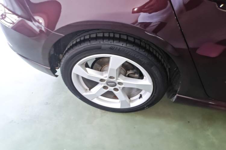 Used Audi A3 2019 Sportback 35 TFSI Fashion Edition China V Right Rear Wheel Hub