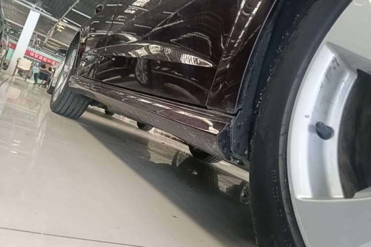 Used Audi A3 2019 Sportback 35 TFSI Fashion Edition China VI Emission Standard Right Side Sill