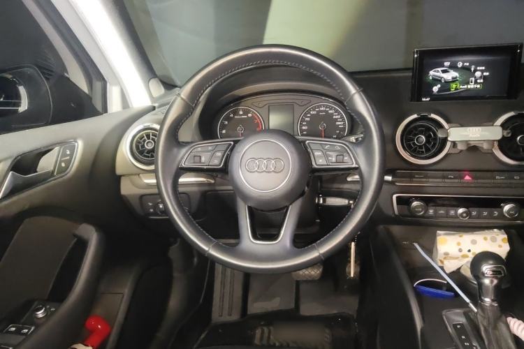 Used Audi A3 2019 Limousine 35 TFSI Style Version China V Emission Standard Steering Wheel