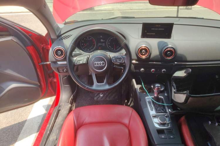 Used Audi A3 2019 Limousine 35 TFSI Ambition China V Steering Wheel