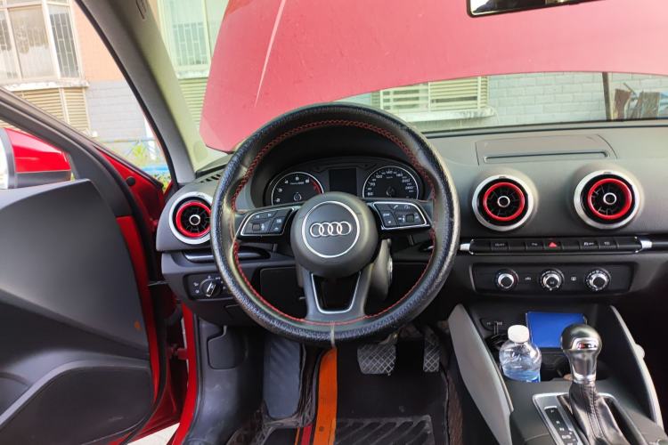 Used Audi A3 2019 Limousine 35 TFSI Fashion Edition China V standard Steering Wheel