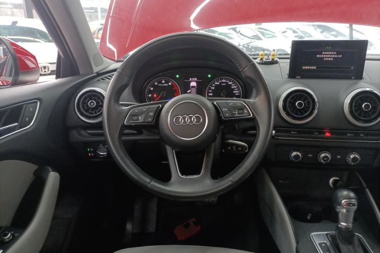 Used Audi A3 2019 Sportback 35 TFSI Fashion Edition China V Steering Wheel
