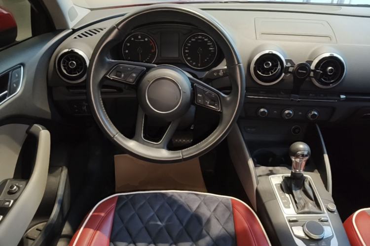 Used Audi A3 2019 Limousine 35 TFSI Fashion Edition China V standard Steering Wheel