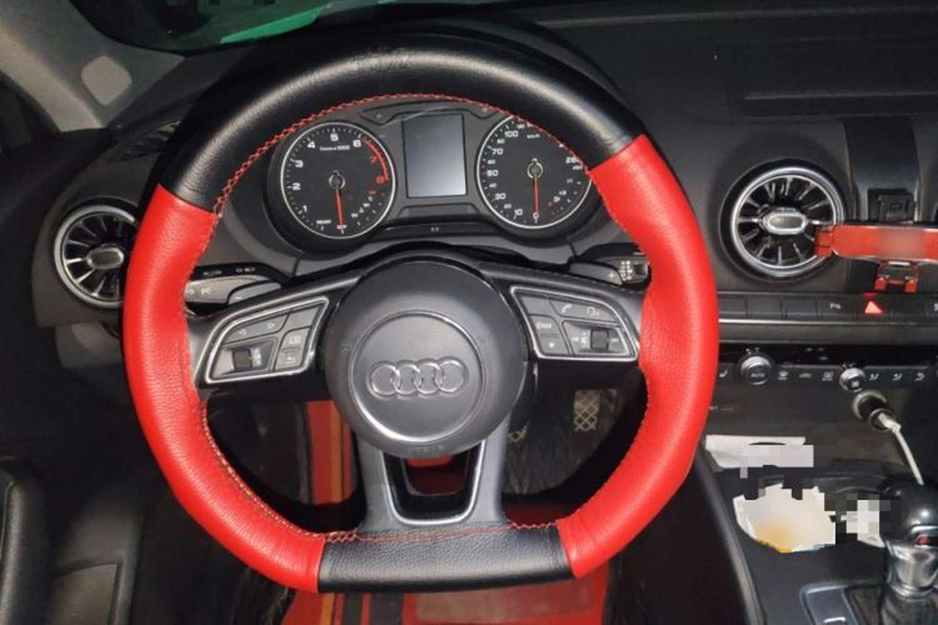 Used Audi A3 2019 Sportback 35 TFSI Style Edition China VI Emission Standard Steering Wheel