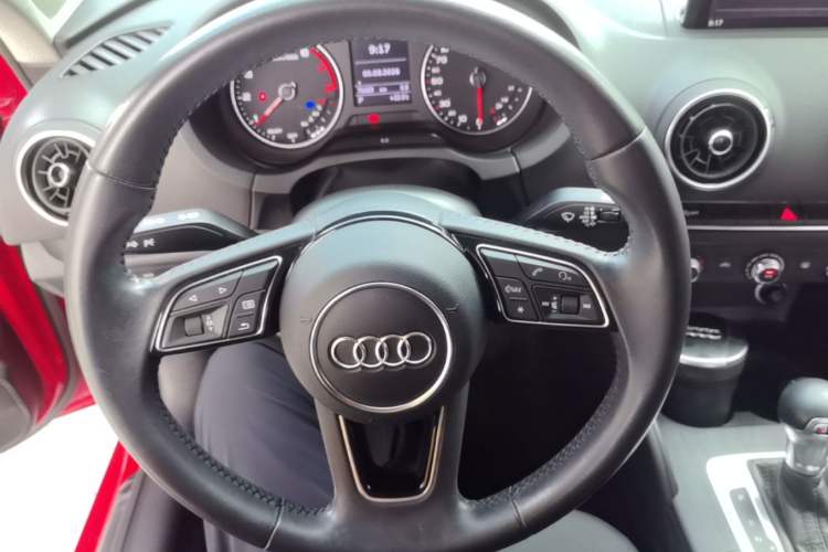 Used Audi A3 2019 Limousine 35 TFSI Ambition China V Steering Wheel