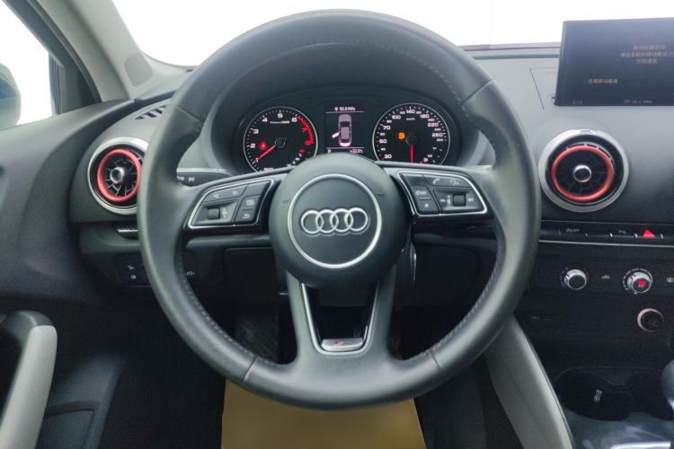 Used Audi A3 2019 Limousine 35 TFSI Fashion Edition China V standard Steering Wheel