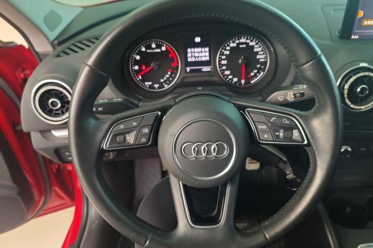 Used Audi A3 2019 Sportback 35 TFSI Ambition China VI Steering Wheel