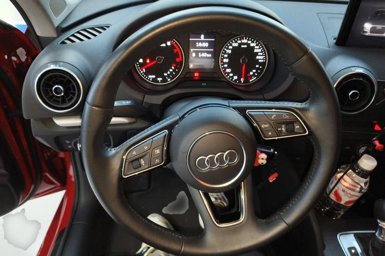 Used Audi A3 2019 Limousine 35 TFSI Ambition China VI Steering Wheel