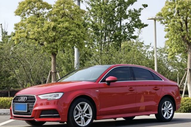 Used Audi A3 2019 Limousine 35 TFSI Fashion Edition China V standard