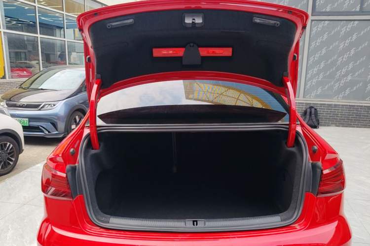 Used Audi A3 2019 Limousine 35 TFSI Fashion Edition China V standard Trunk