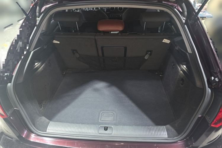 Used Audi A3 2019 Sportback 35 TFSI Sporty Version China VI Trunk