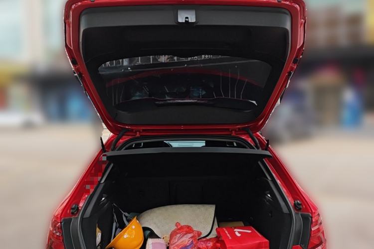 Used Audi A3 2019 Sportback 40 TFSI Sporty Model China VI Trunk