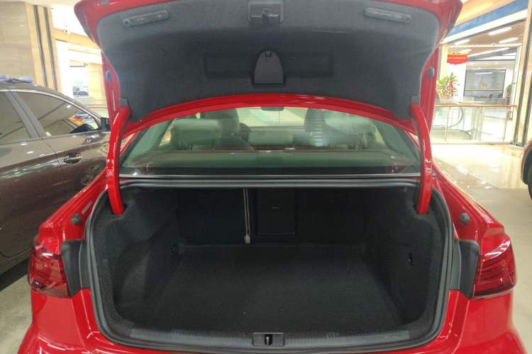 Used Audi A3 2019 Limousine 35 TFSI Fashion Edition China VI Emission Standard Trunk
