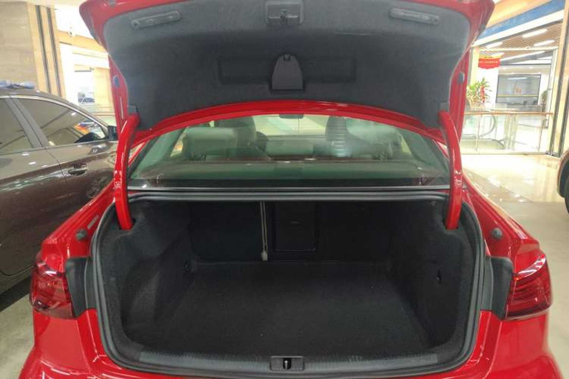 Used Audi A3 2019 Limousine 35 TFSI Fashion Edition China VI Emission Standard Trunk