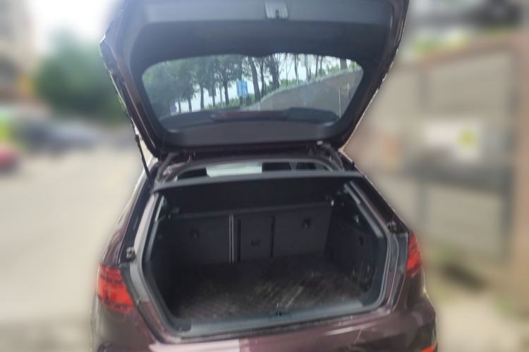 Used Audi A3 2019 Sportback 35 TFSI Fashion Edition China VI Emission Standard Trunk