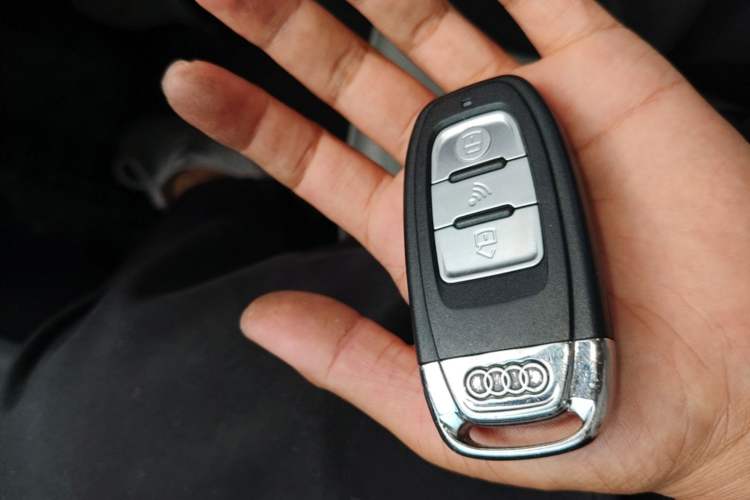 Used Audi A3 2019 Limousine 35 TFSI Fashion Edition China V standard Vehicle Key
