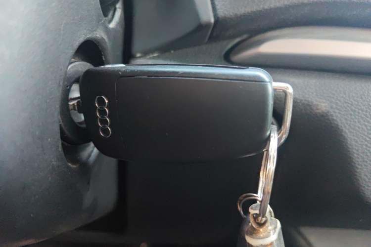 Used Audi A3 2019 Limousine 35 TFSI Ambition China VI Vehicle Key