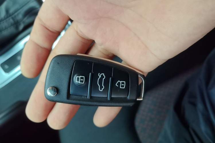 Used Audi A3 2019 Limousine 35 TFSI Ambition China V Vehicle Key
