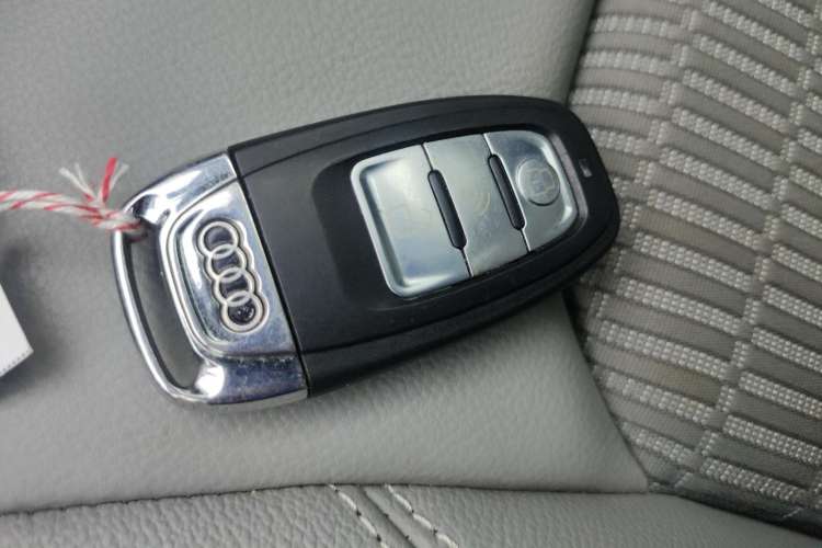 Used Audi A3 2019 Limousine 35 TFSI Fashion Edition China V standard Vehicle Key