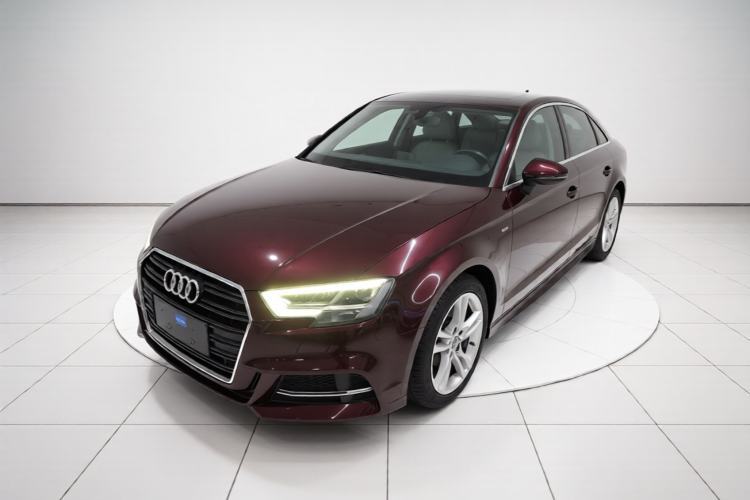 Used Audi A3 2019 Limousine 35 TFSI Fashion Edition China VI Emission Standard Guazi used car, China used car export, Used car for sale, Used cars, Cheapest cars for sale