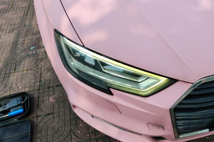 Used Audi A3 2019 Sportback 35 TFSI Sporty Version China VI Right Front Headlight