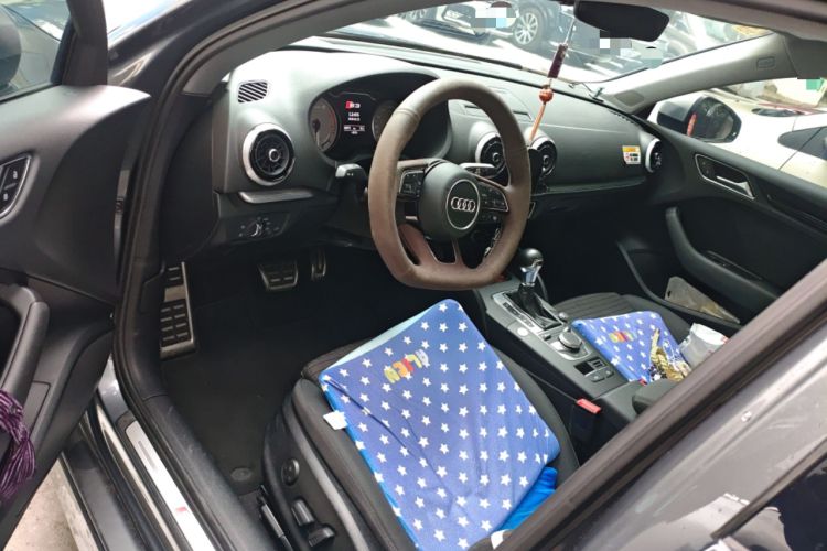 Used Audi A3 2019 Limousine 40 TFSI Sport Version China V Emission Standard Driver Seat