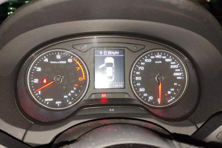 Used Audi A3 2019 Limousine 35 TFSI Fashion Edition China VI Emission Standard Instrument Cluster