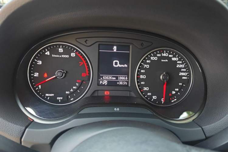 Used Audi A3 2019 Limousine 40 TFSI Sporty Version China VI Instrument Cluster