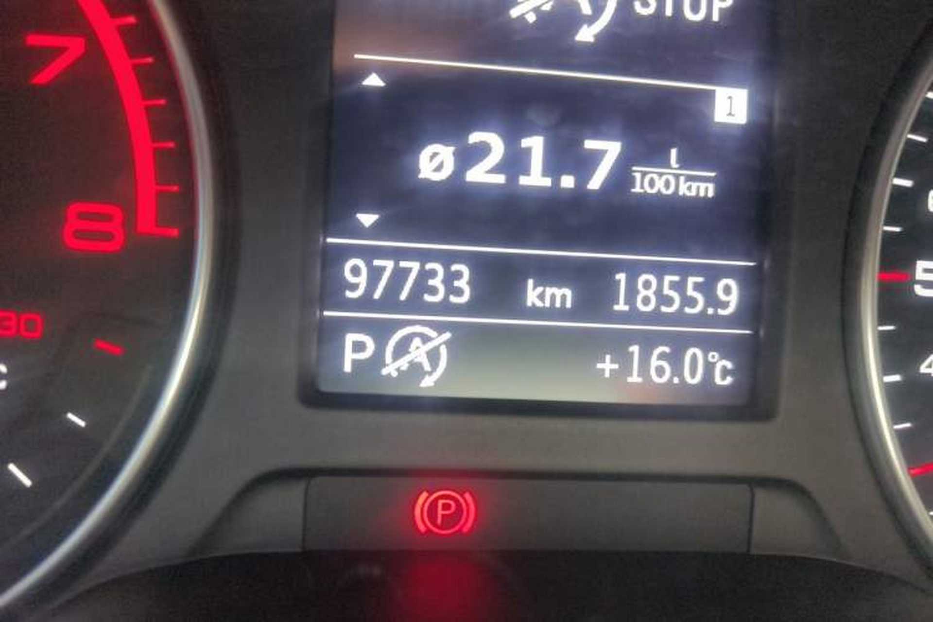 Used Audi A3 2019 Limousine 40 TFSI Sporty Version China VI Odometer Close Up